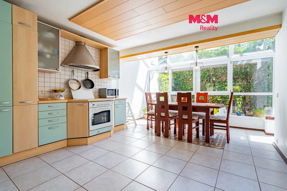Prodej rodinného domu 157 m², pozemek 454 m²